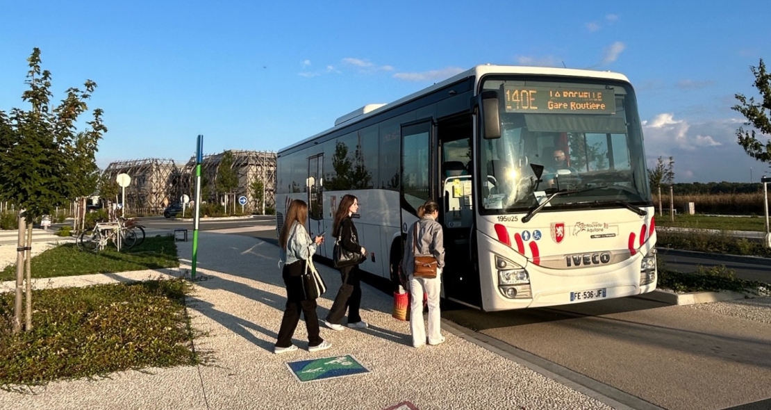 Nouveau : Ligne car express Niort - La Rochelle 3